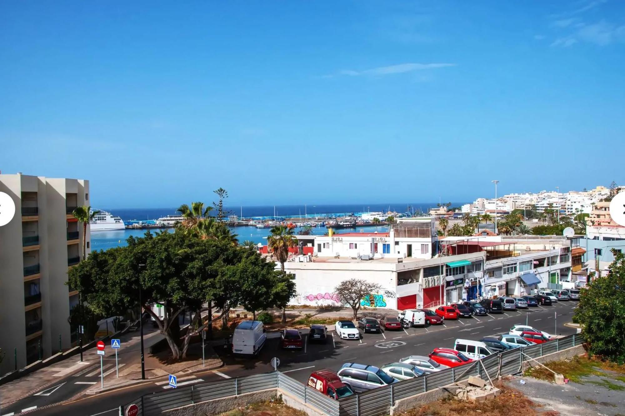 Precioso En Cristianos Los Cristianos (Tenerife)